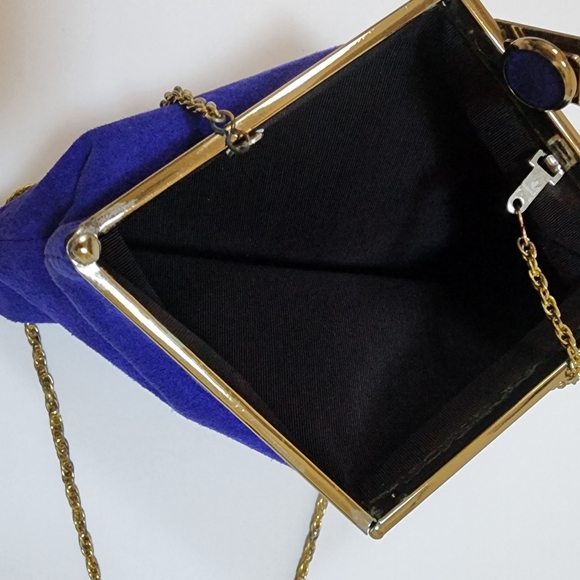 GENUINE SUEDE PURPLE 1970s CLUTCH WITH CONVERTIBLE CHAIN FOR SHOULDER BAG. NWT - Picture 5 of 13